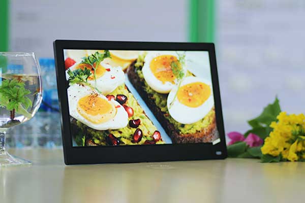 digital photo frame 10 inches