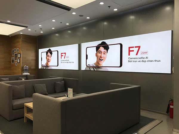 hộp đèn không viền quảng cáo điện thoại oppo