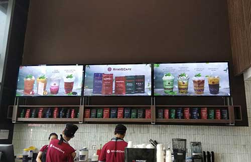 Hộp đèn siêu mỏng nắp hít làm menu cafe tại cửa hàng Rita Võ