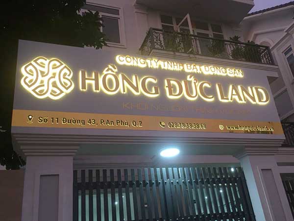 bảng hiệu quảng cáo chữ nổi inox
