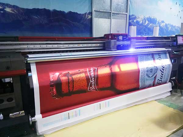 bạt 3m in uv căng hộp đèn nắp bật không viền
