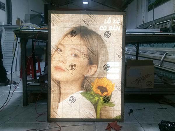 hộp đèn siêu mỏng nắp hít