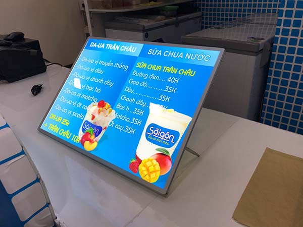 hộp đèn siêu mỏng quận 10