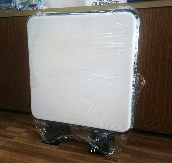 hộp đèn hút nổi vuông