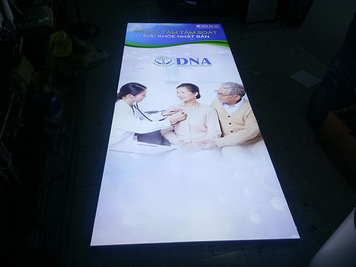 hộp đèn không viền