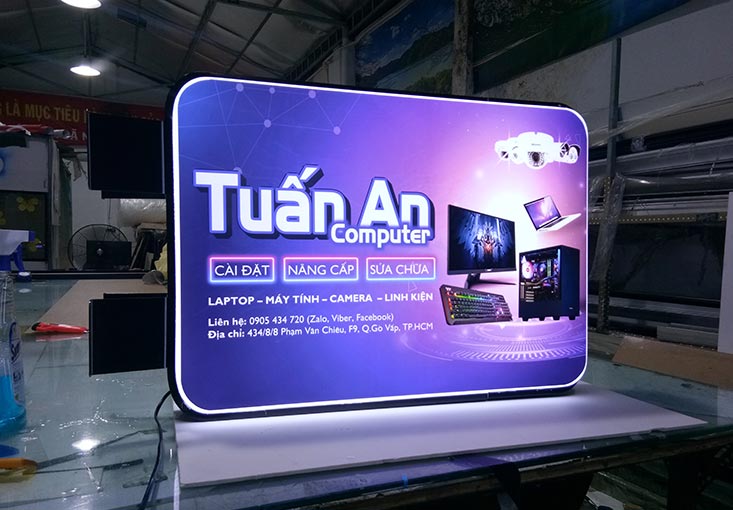 hộp đèn hút nổi hình chữ nhật