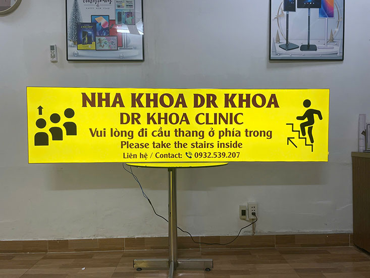 Hộp đèn không viền nhét ron 6cm