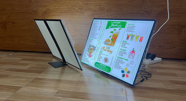 Tranh điện tranh rút để bàn A2 chân sắt làm menu