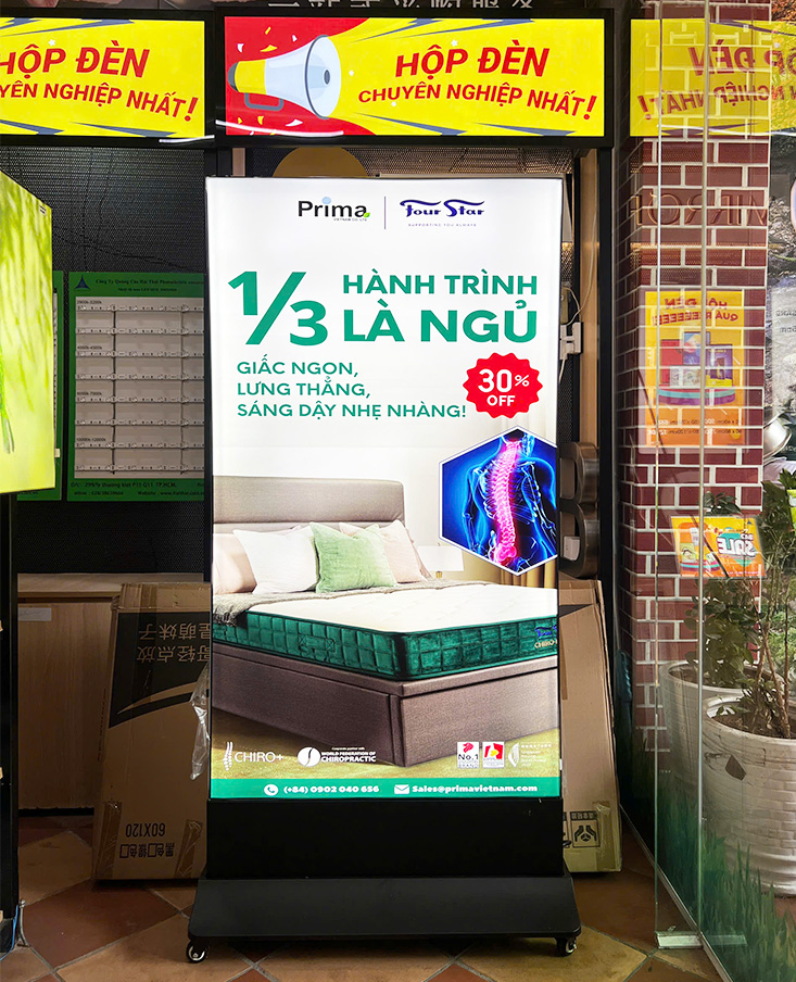hộp đèn nhét ron hai mặt chân đứng 80x140cm 5